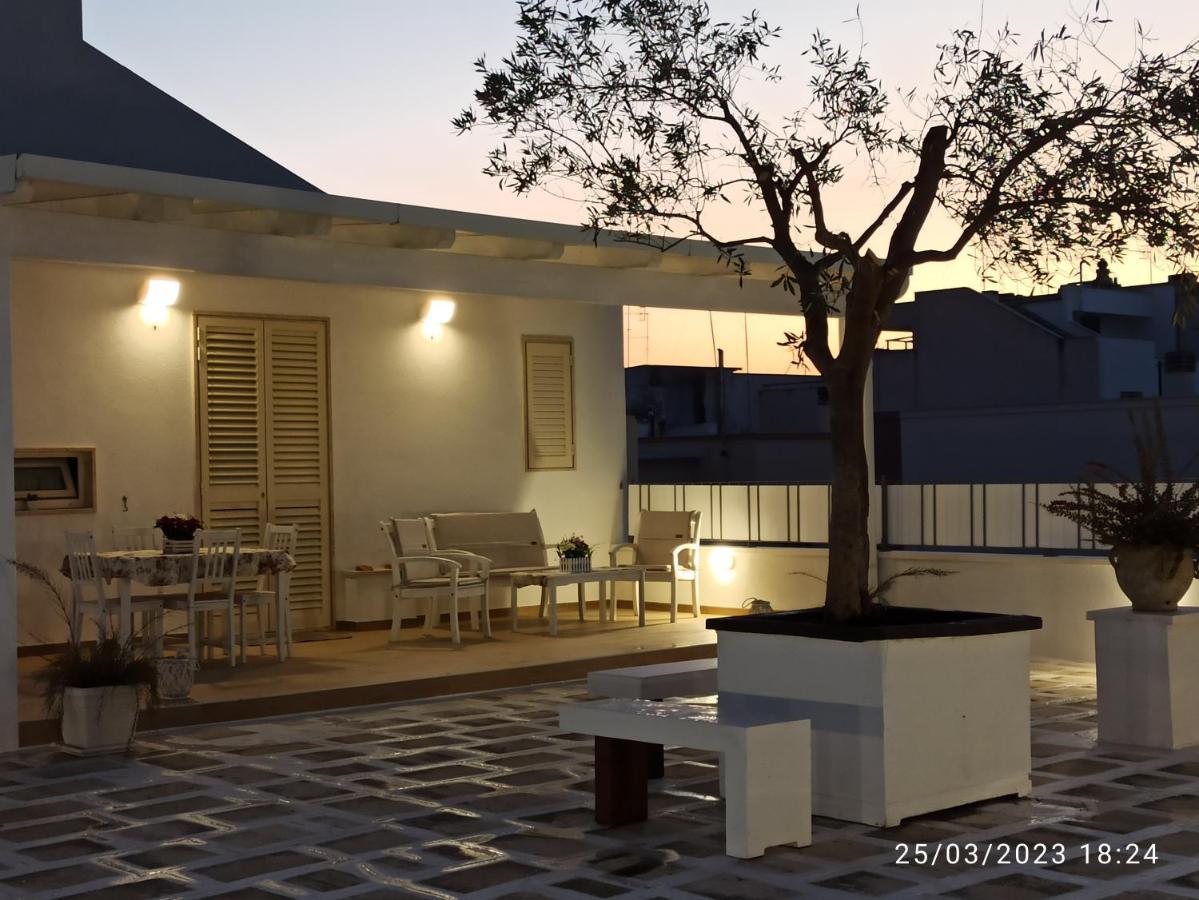 Pietra Di Luna Relaxing Private Terrace Полиняно а Маре Екстериор снимка