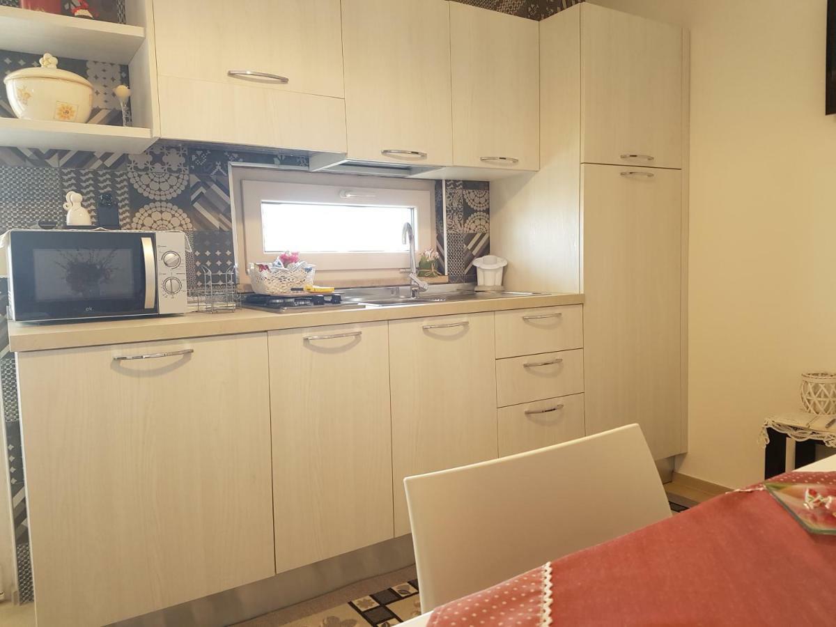 Pietra Di Luna Relaxing Private Terrace Полиняно а Маре Екстериор снимка
